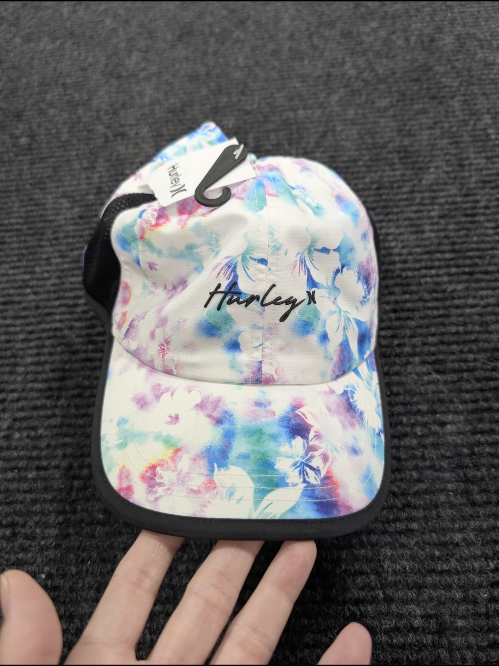 Hurley Trinity Runner Watercolor Floral Cap - White/Multi NWT